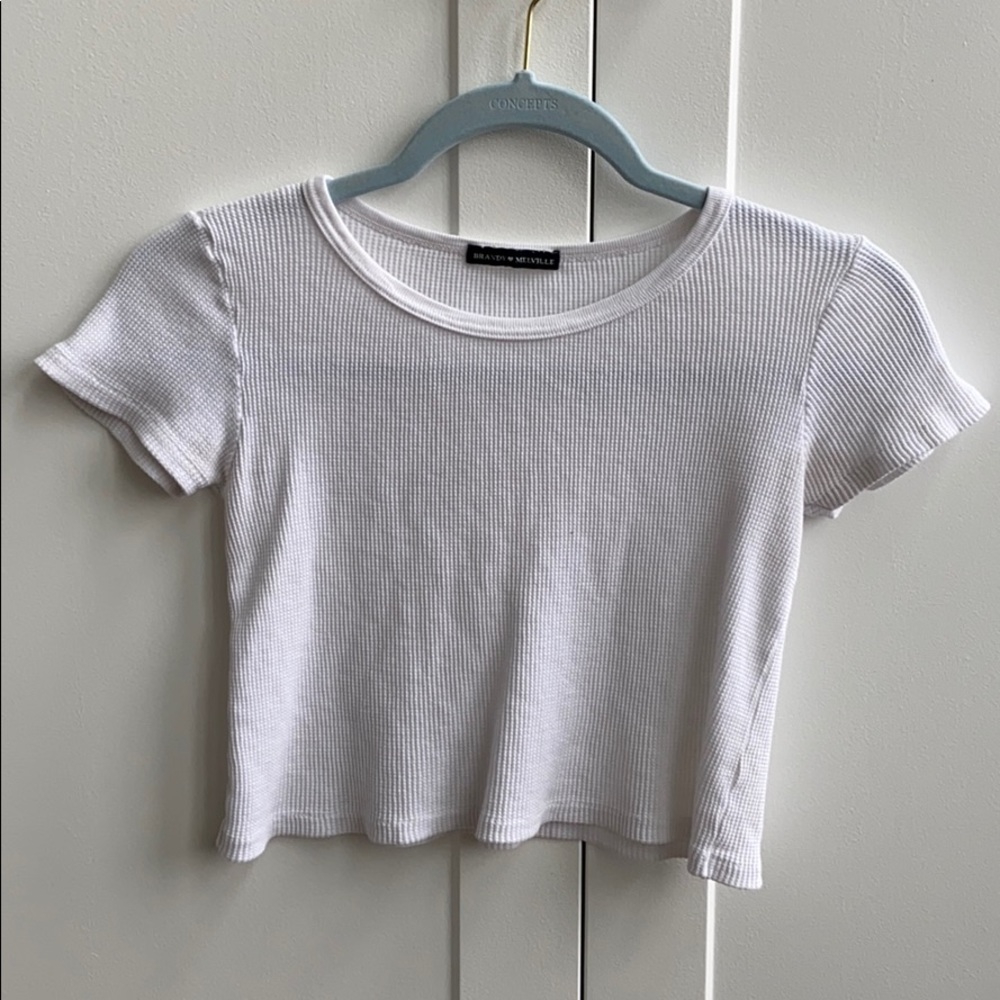 ♥️ white brandy melville top